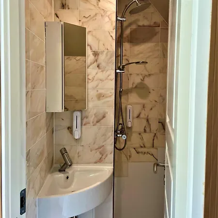 公寓 Taet Pa Langeso - Near Odense 莫鲁